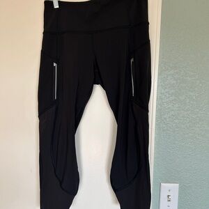 Athleta Black Rainier 7/8 Leggings